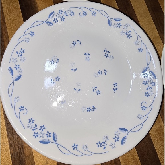 4 Corning Corelle PROVINCIAL BLUE FLOWERS 6 3/4" Dessert/Bread & Butter Plates - Picture 2 of 4